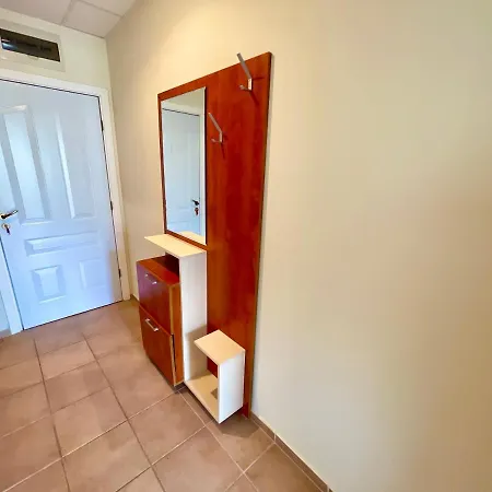 Crown Fort Club Apartment